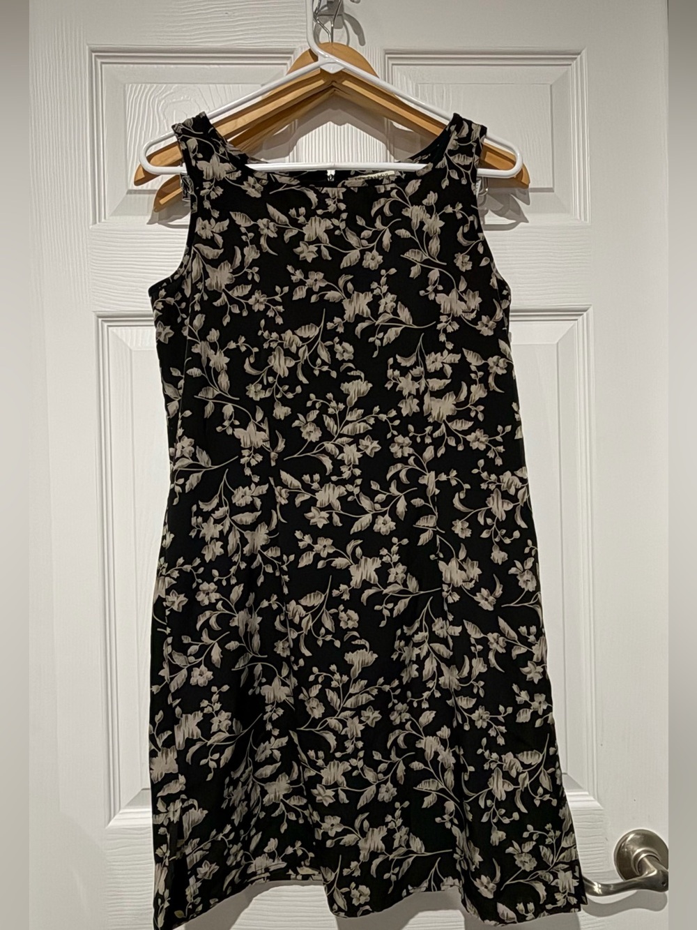 Ann Taylor Factory Black and Cream Floral Midi Dress